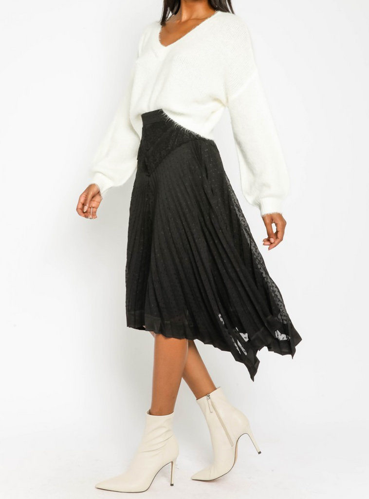 OLIVACEOUS Pleated Black Midi Skirt