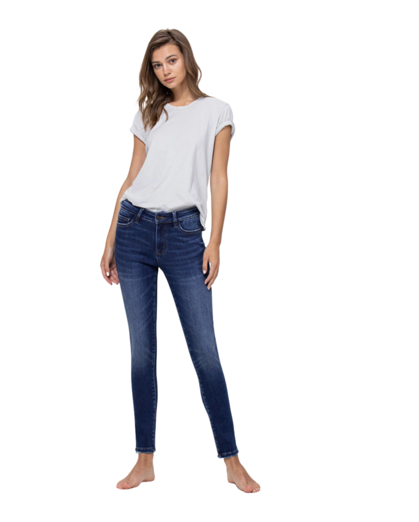 Mid rise ankle skinny jeans. Comfort stretch denim, mid waisted, ankle length.